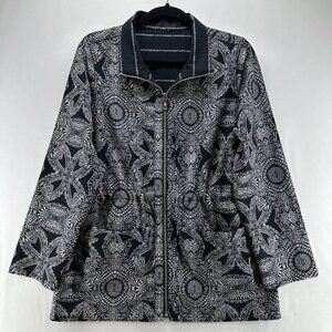 Chico’s Jacket M Zenergy Reversible Medallion Tile Printed Stripe Cinched Black